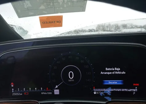 2024 Cadillac Escalade 4Wd Premium Luxury из США, поврежденный, VIN 1GYS4CKL5RR142577